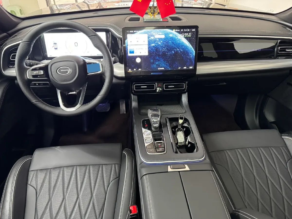 2025 GAC Trumpchi GS8 2.0T 252HP L4 8AT,autocango,china used car exporter,china ev exporter,chinese used car exporter,chinese used ev exporter