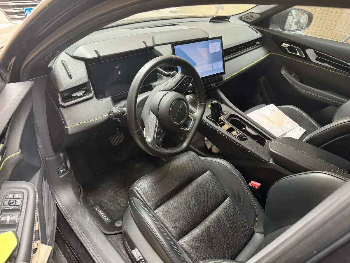 2023 LYNK&CO 03 2.0T 254HP L4 7DCT,autocango,china used car exporter,china ev exporter,chinese used car exporter,chinese used ev exporter