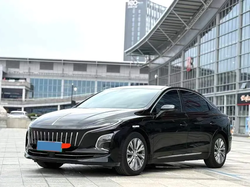 2024 HongQi E-QM5 BEV 60KWH,autocango,china used car exporter,china ev exporter,chinese used car exporter,chinese used ev exporter
