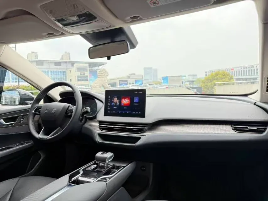 2024 HongQi E-QM5 BEV 60KWH,autocango,china used car exporter,china ev exporter,chinese used car exporter,chinese used ev exporter