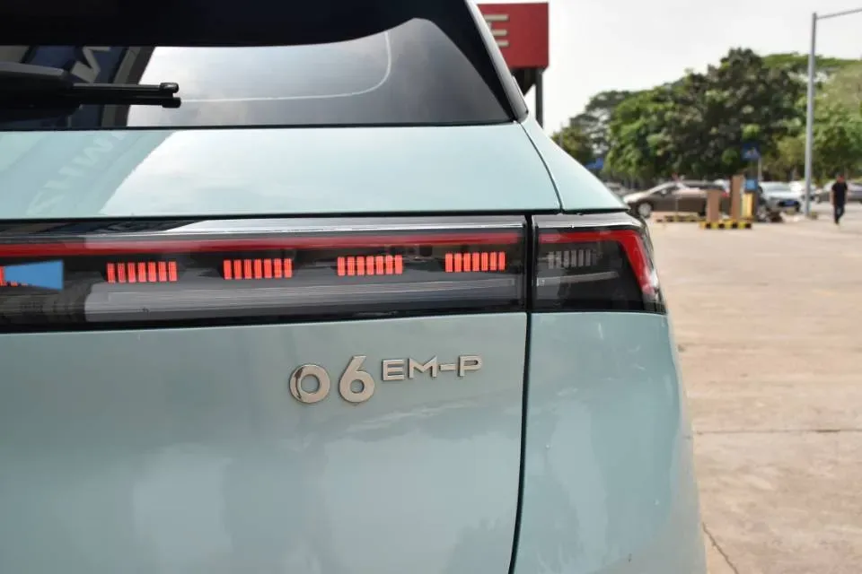 2023 LYNK&CO 06 EM-P 1.5L 120HP L4 3DHT PHEV 19.09KWH,autocango,china used car exporter,china ev exporter,chinese used car exporter,chinese used ev exporter