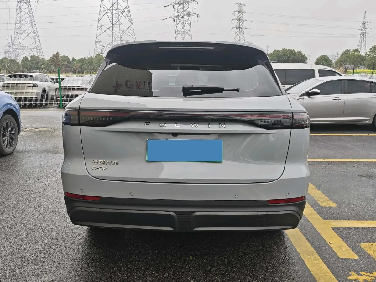 2025 Fulwin FulwinT9 1.5T 156HP L4 1DHT PHEV,autocango,china used car exporter,china ev exporter,chinese used car exporter,chinese used ev exporter