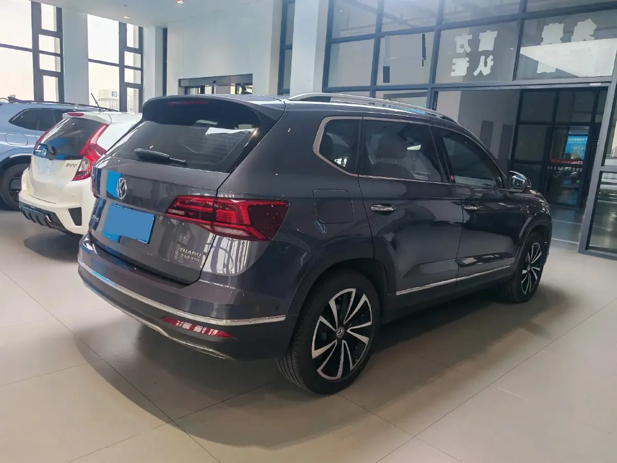 2019 Jeep Compass 1.3T 173HP L4 9AT,autocango,china used car exporter,china ev exporter,chinese used car exporter,chinese used ev exporter