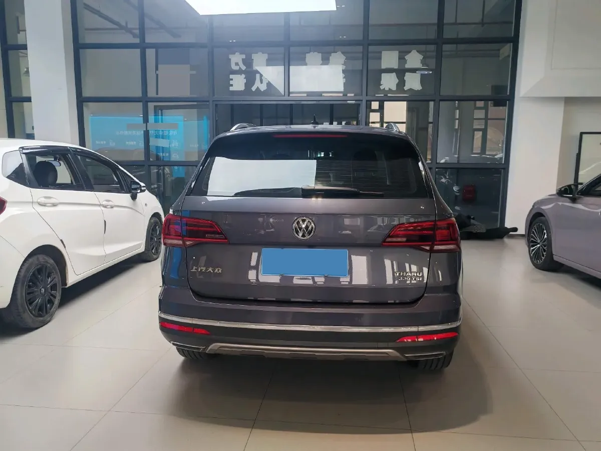 2019 Jeep Compass 1.3T 173HP L4 9AT,autocango,china used car exporter,china ev exporter,chinese used car exporter,chinese used ev exporter