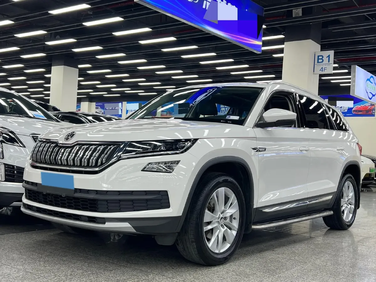 2017 Skoda Kodiak 1.8T 180HP L4 7DCT,autocango,china used car exporter,china ev exporter,chinese used car exporter,chinese used ev exporter