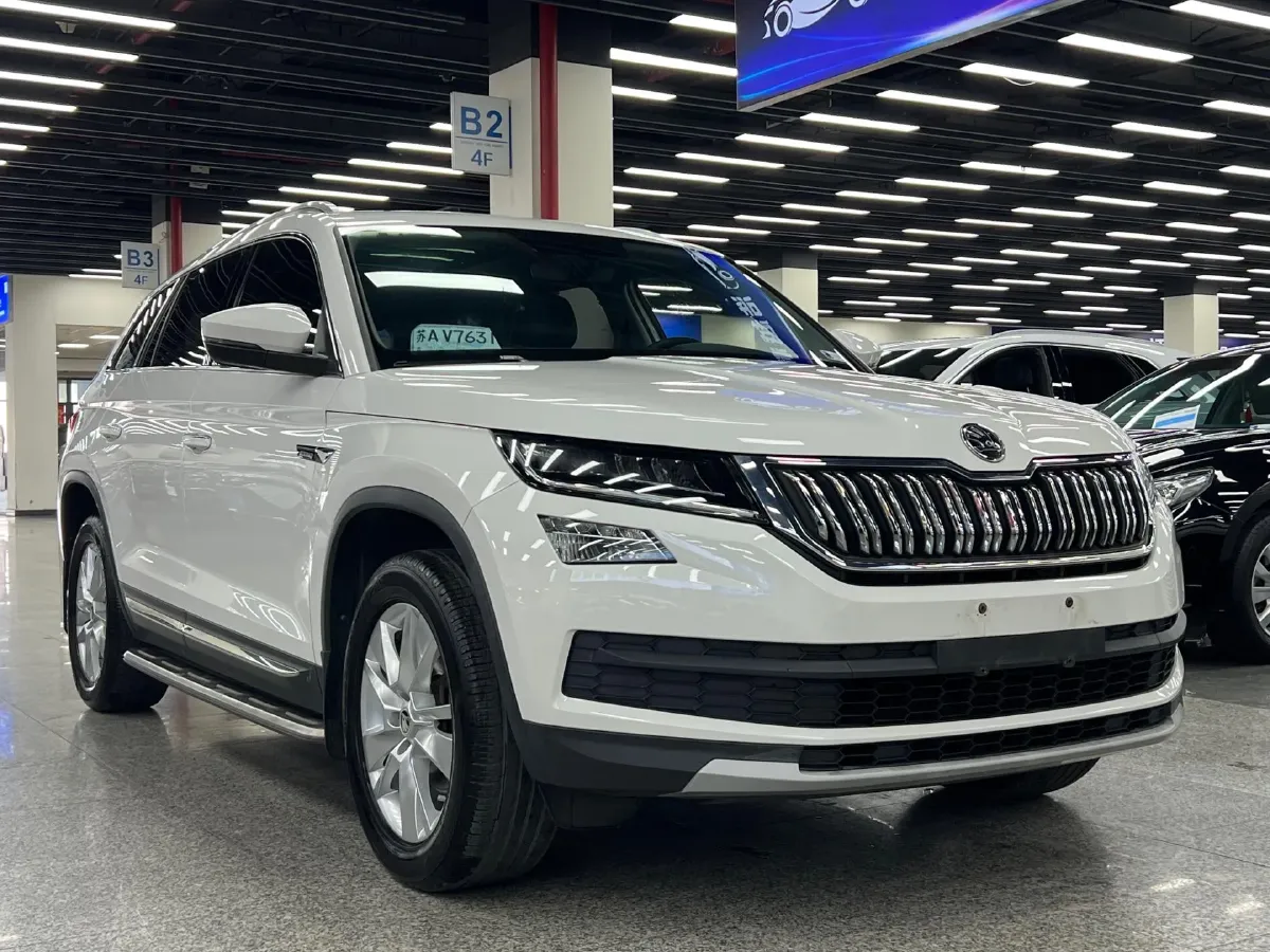 2017 Skoda Kodiak 1.8T 180HP L4 7DCT,autocango,china used car exporter,china ev exporter,chinese used car exporter,chinese used ev exporter