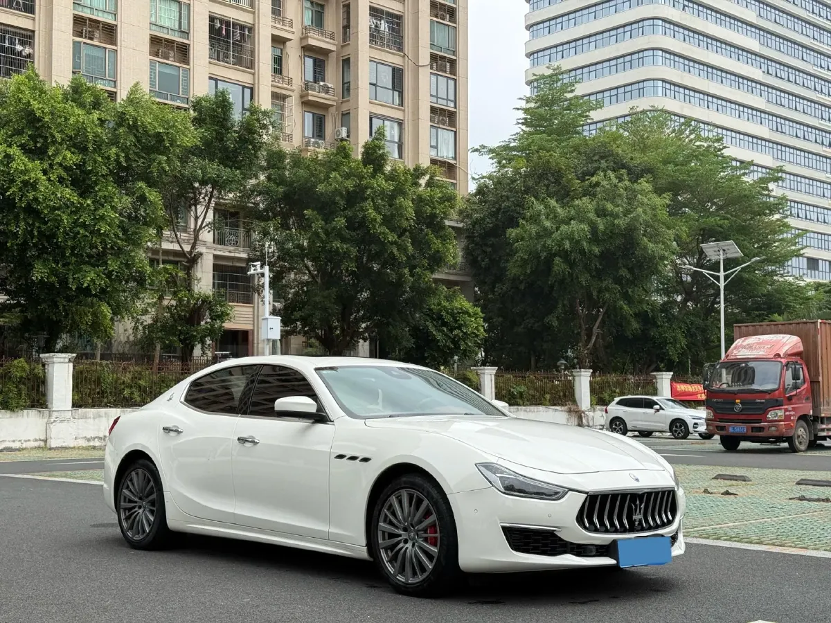 2019 Maserati Ghibli 3.0T 350HP V6 8AT,autocango,china used car exporter,china ev exporter,chinese used car exporter,chinese used ev exporter