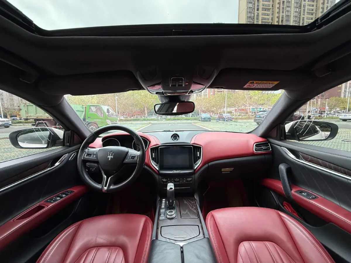 2019 Maserati Ghibli 3.0T 350HP V6 8AT,autocango,china used car exporter,china ev exporter,chinese used car exporter,chinese used ev exporter