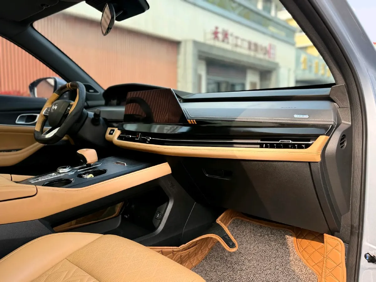 2021 ChangAn UNI-K 2.0T 233HP L4 8AT,autocango,china used car exporter,china ev exporter,chinese used car exporter,chinese used ev exporter