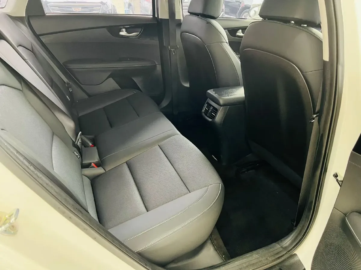 2020 Kia K3 1.5L 115HP L4 CVT,autocango,china used car exporter,china ev exporter,chinese used car exporter,chinese used ev exporter