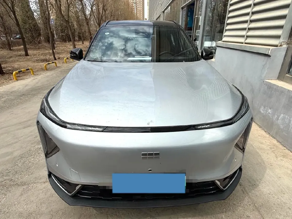 2025 Geely Galaxy L7 1.5L 112HP L4 1DHT PHEV 18.4KWH,autocango,china used car exporter,china ev exporter,chinese used car exporter,chinese used ev exporter