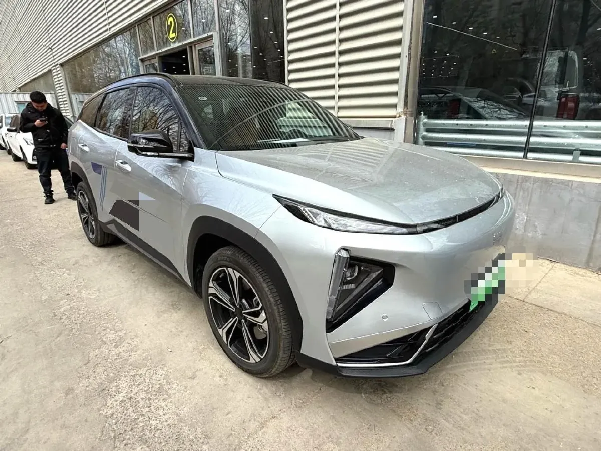 2025 Geely Galaxy L7 1.5L 112HP L4 1DHT PHEV 18.4KWH,autocango,china used car exporter,china ev exporter,chinese used car exporter,chinese used ev exporter