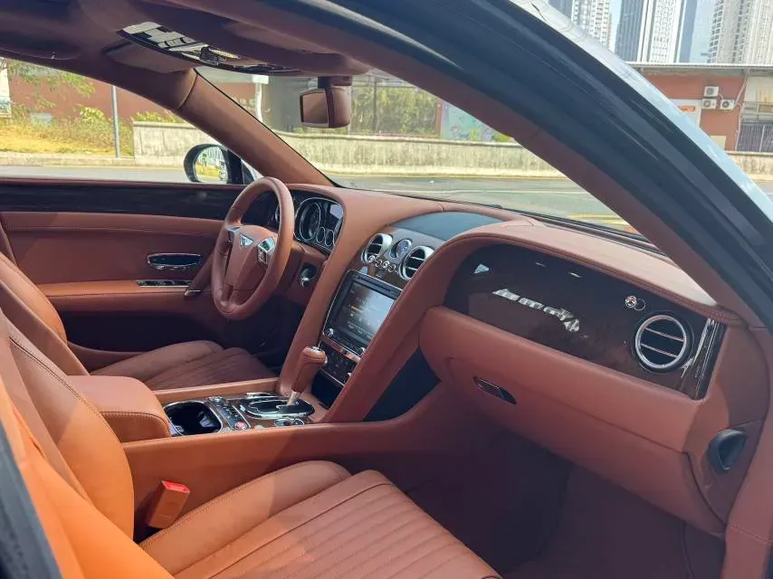 2017 Bentley Flying Spur 4.0T 528HP V8 8AT,autocango,china used car exporter,china ev exporter,chinese used car exporter,chinese used ev exporter