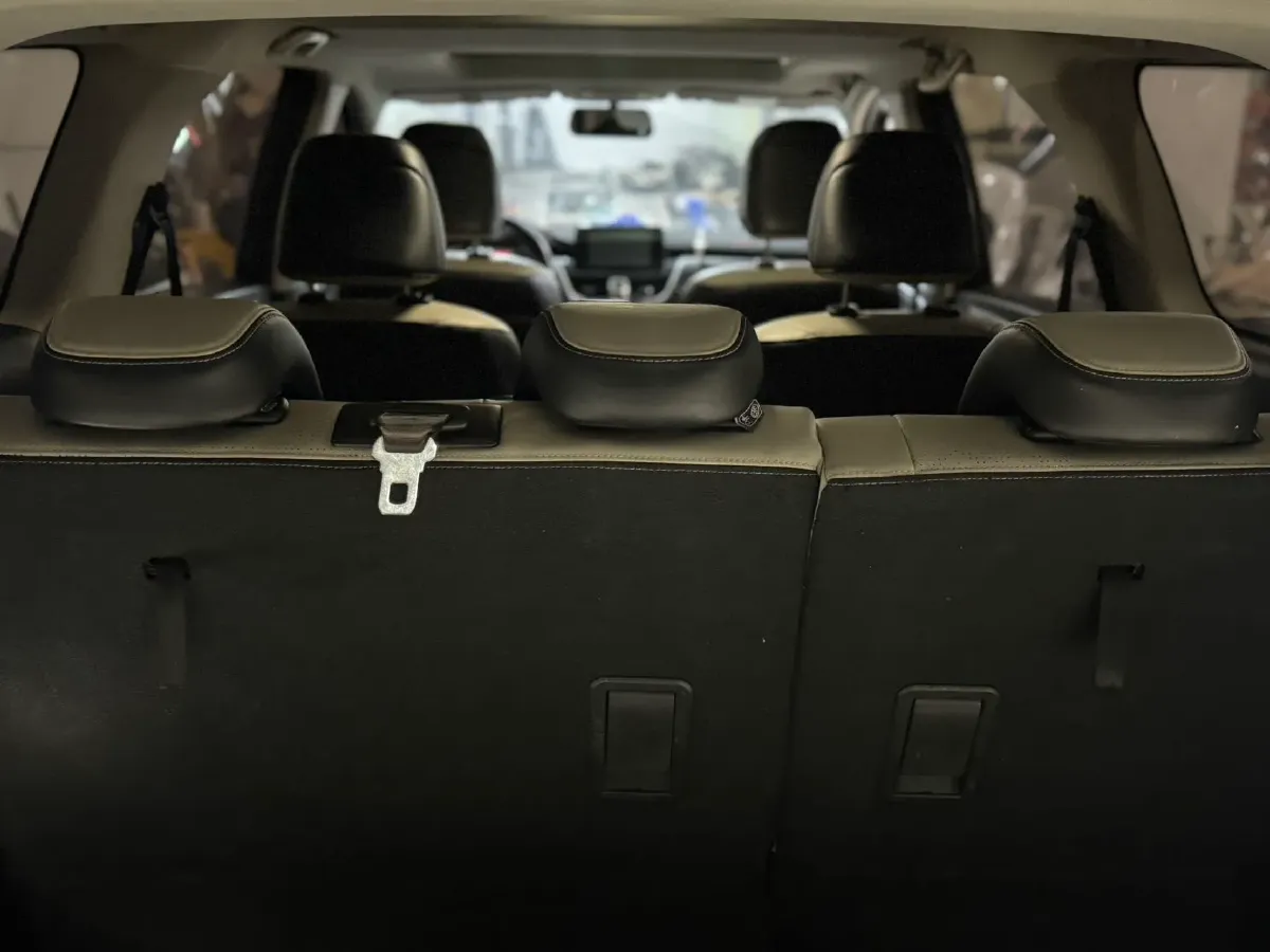 2017 BaoJun 730 1.5T 150HP L4 6MT,autocango,china used car exporter,china ev exporter,chinese used car exporter,chinese used ev exporter