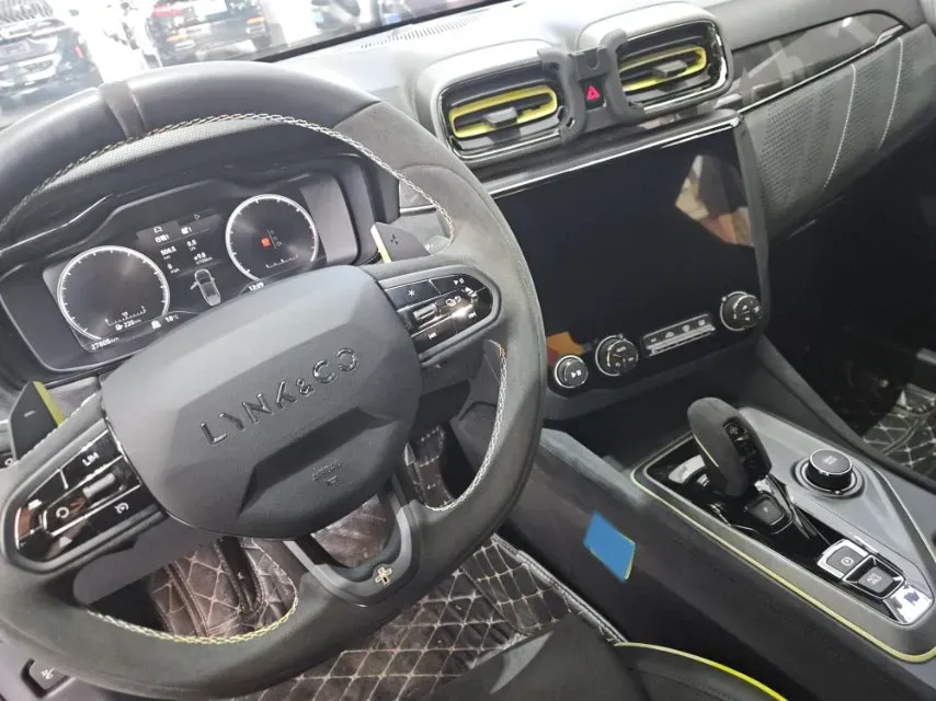 2022 LYNK&CO 03 2.0T 254HP L4 8AT,autocango,china used car exporter,china ev exporter,chinese used car exporter,chinese used ev exporter