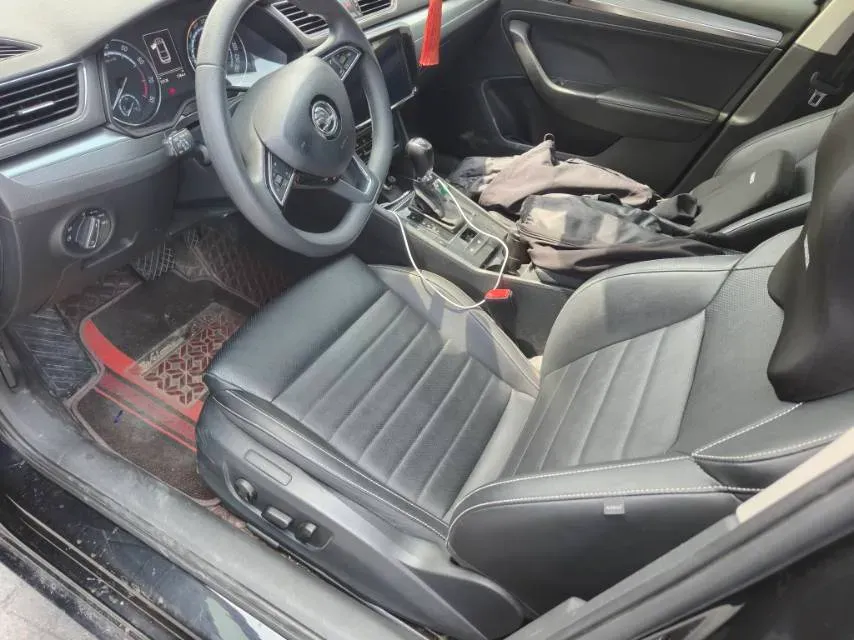 2019 Skoda Superb 1.4T 150HP L4 7DCT,autocango,china used car exporter,china ev exporter,chinese used car exporter,chinese used ev exporter