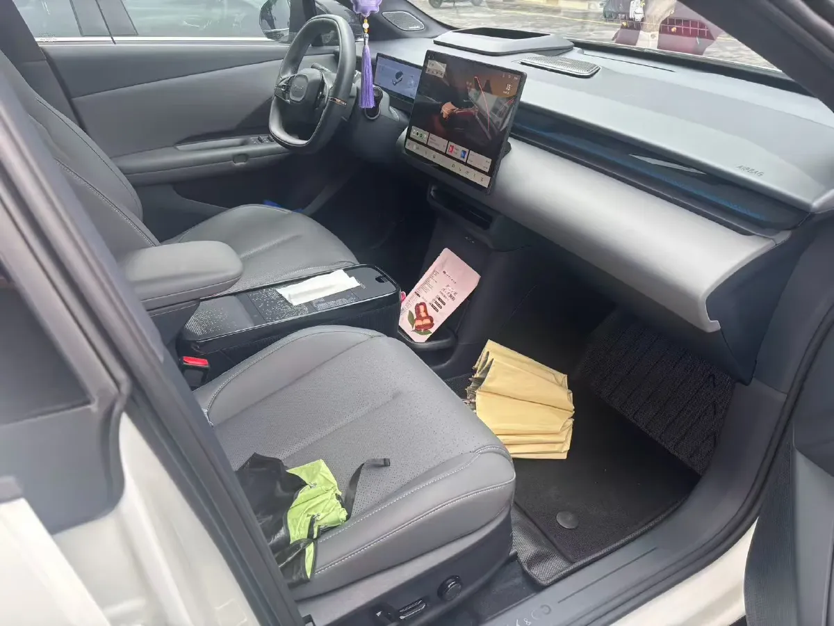 2025 Dongfeng Z9 2.0T 258HP L4 8AT,autocango,china used car exporter,china ev exporter,chinese used car exporter,chinese used ev exporter