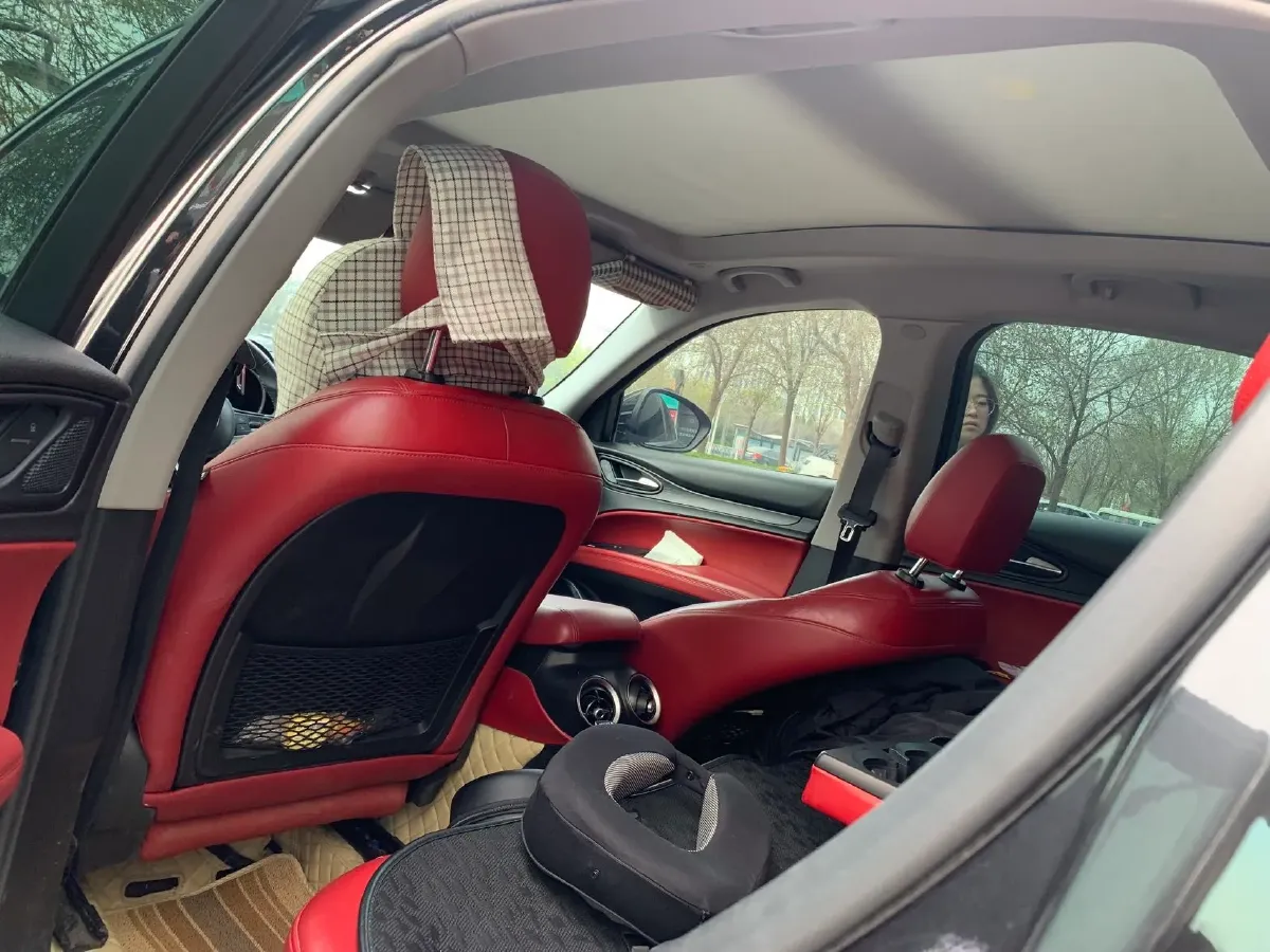 2017 Toyota Highlander 2.0T 220HP L4 6AT,autocango,china used car exporter,china ev exporter,chinese used car exporter,chinese used ev exporter