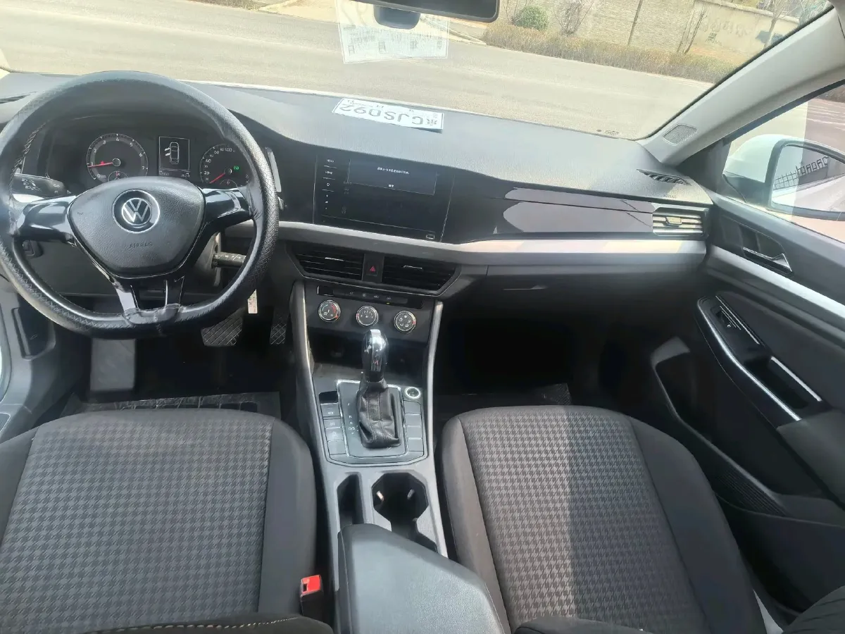 2021 Volkswagen Bora 1.5L 113HP L4 6AT,autocango,china used car exporter,china ev exporter,chinese used car exporter,chinese used ev exporter