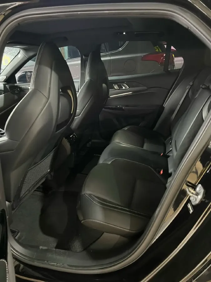 2022 LYNK&CO 03 1.5T 180HP L3 7DCT,autocango,china used car exporter,china ev exporter,chinese used car exporter,chinese used ev exporter