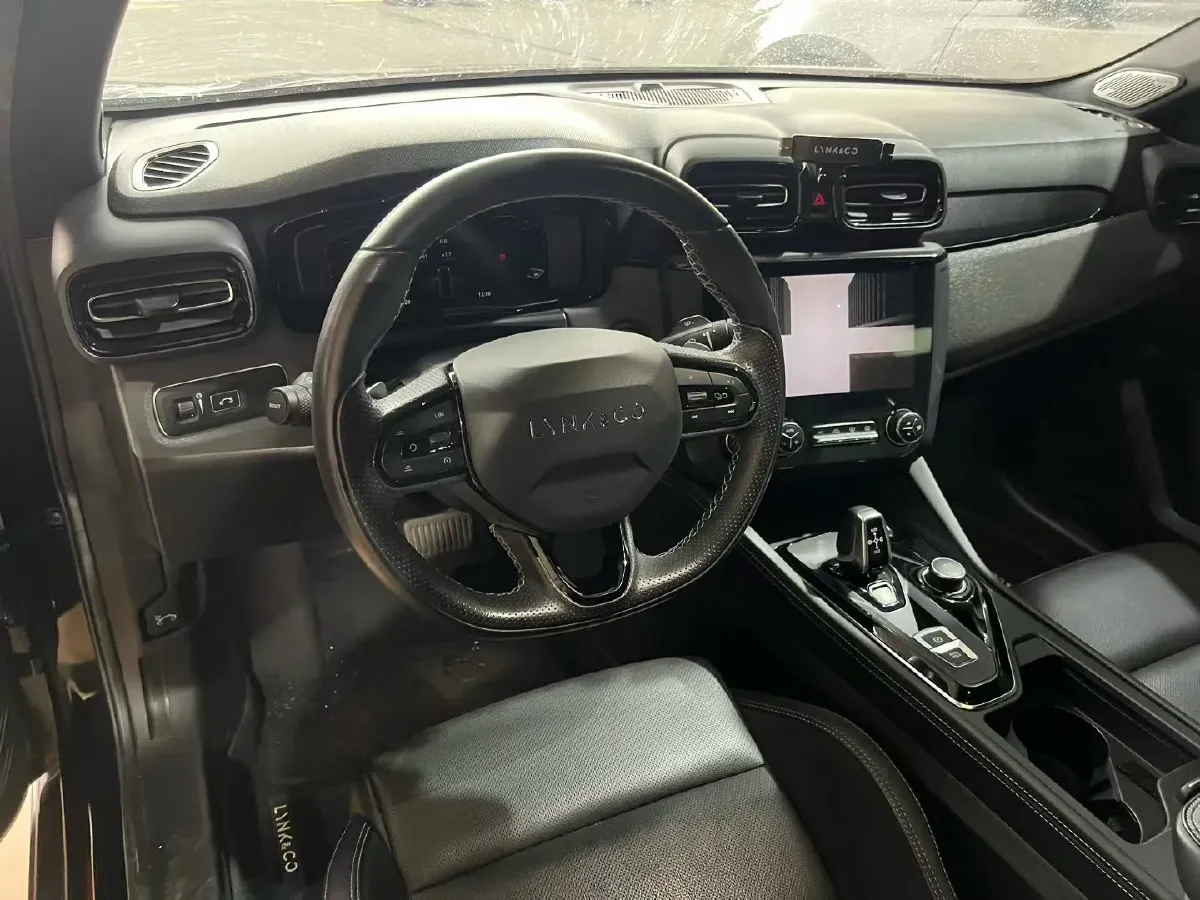 2022 LYNK&CO 03 1.5T 180HP L3 7DCT,autocango,china used car exporter,china ev exporter,chinese used car exporter,chinese used ev exporter