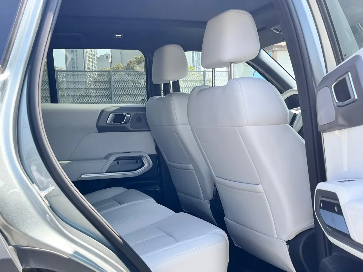 2025 FangChengBao Tai 3 BEV,autocango,china used car exporter,china ev exporter,chinese used car exporter,chinese used ev exporter