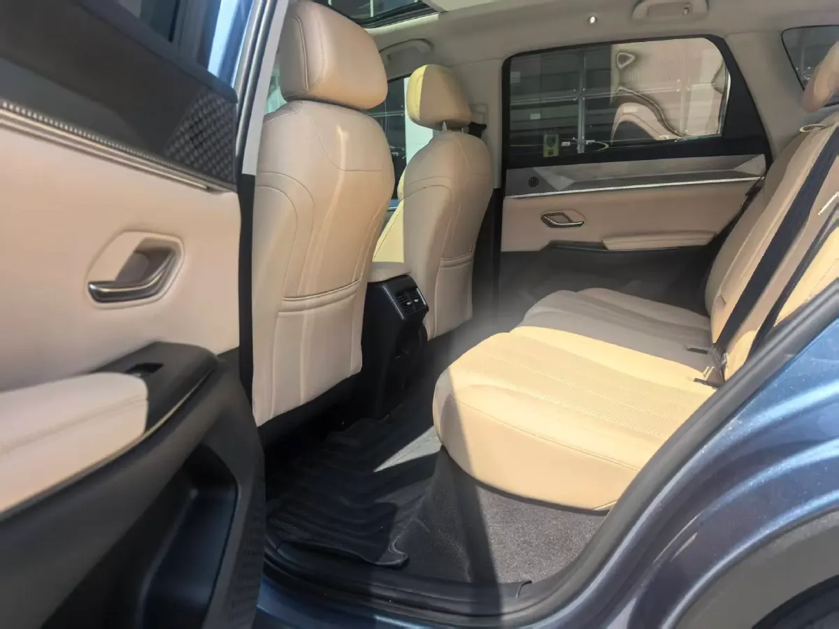 2025 BYD Song Pro 1.5L 101HP L4 E-CVT PHEV 18.3KWH,autocango,china used car exporter,china ev exporter,chinese used car exporter,chinese used ev exporter