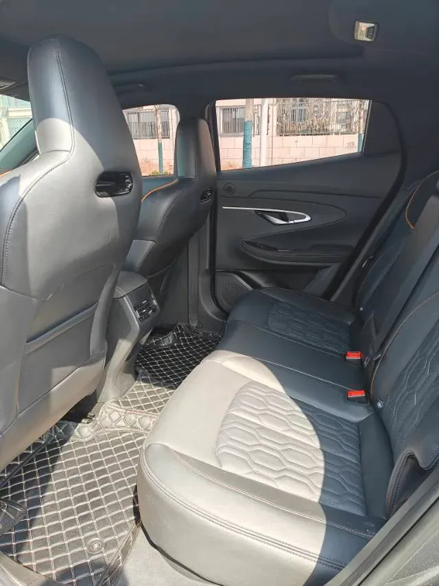 2022 ChangAn UNI-T 1.5T 188HP L4 7DCT,autocango,china used car exporter,china ev exporter,chinese used car exporter,chinese used ev exporter