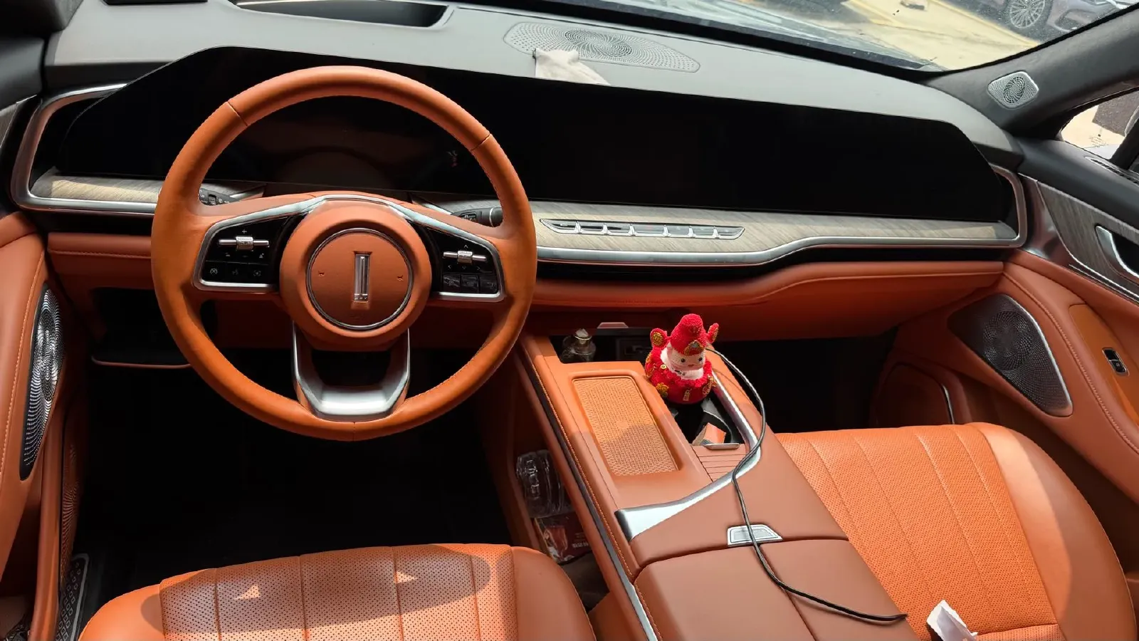 2023 WEY BlueMountain 1.5T 154HP L4 2DHT PHEV 44.5KWH,autocango,china used car exporter,china ev exporter,chinese used car exporter,chinese used ev exporter