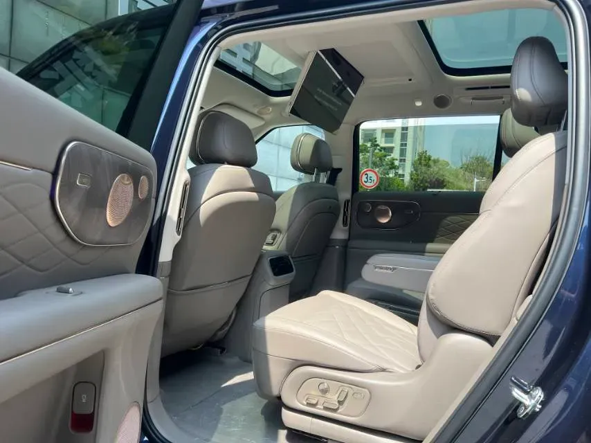 2026 IM LS9 REEV 155HP REEV,autocango,china used car exporter,china ev exporter,chinese used car exporter,chinese used ev exporter