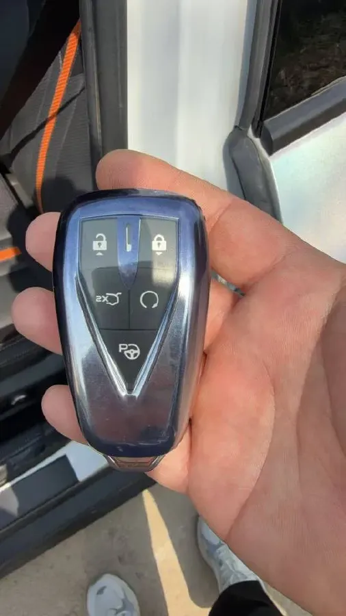 2024 ChangAn UNI-V 1.5T 188HP L4 7DCT,autocango,china used car exporter,china ev exporter,chinese used car exporter,chinese used ev exporter