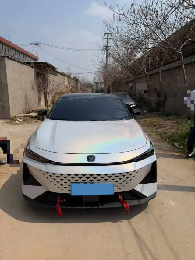 2024 ChangAn UNI-V 1.5T 188HP L4 7DCT,autocango,china used car exporter,china ev exporter,chinese used car exporter,chinese used ev exporter