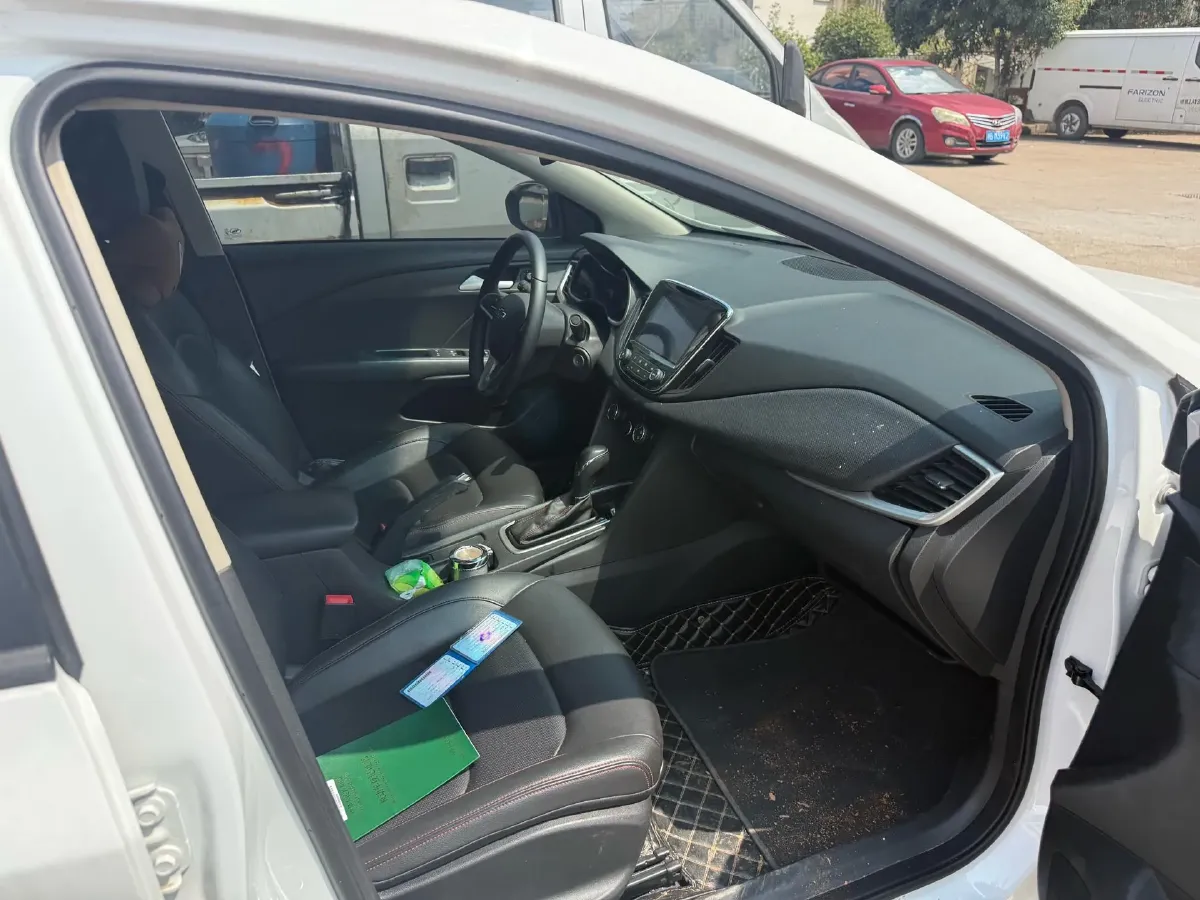 2020 Chevrolet Monza 1.0T 125HP L3 6DCT,autocango,china used car exporter,china ev exporter,chinese used car exporter,chinese used ev exporter