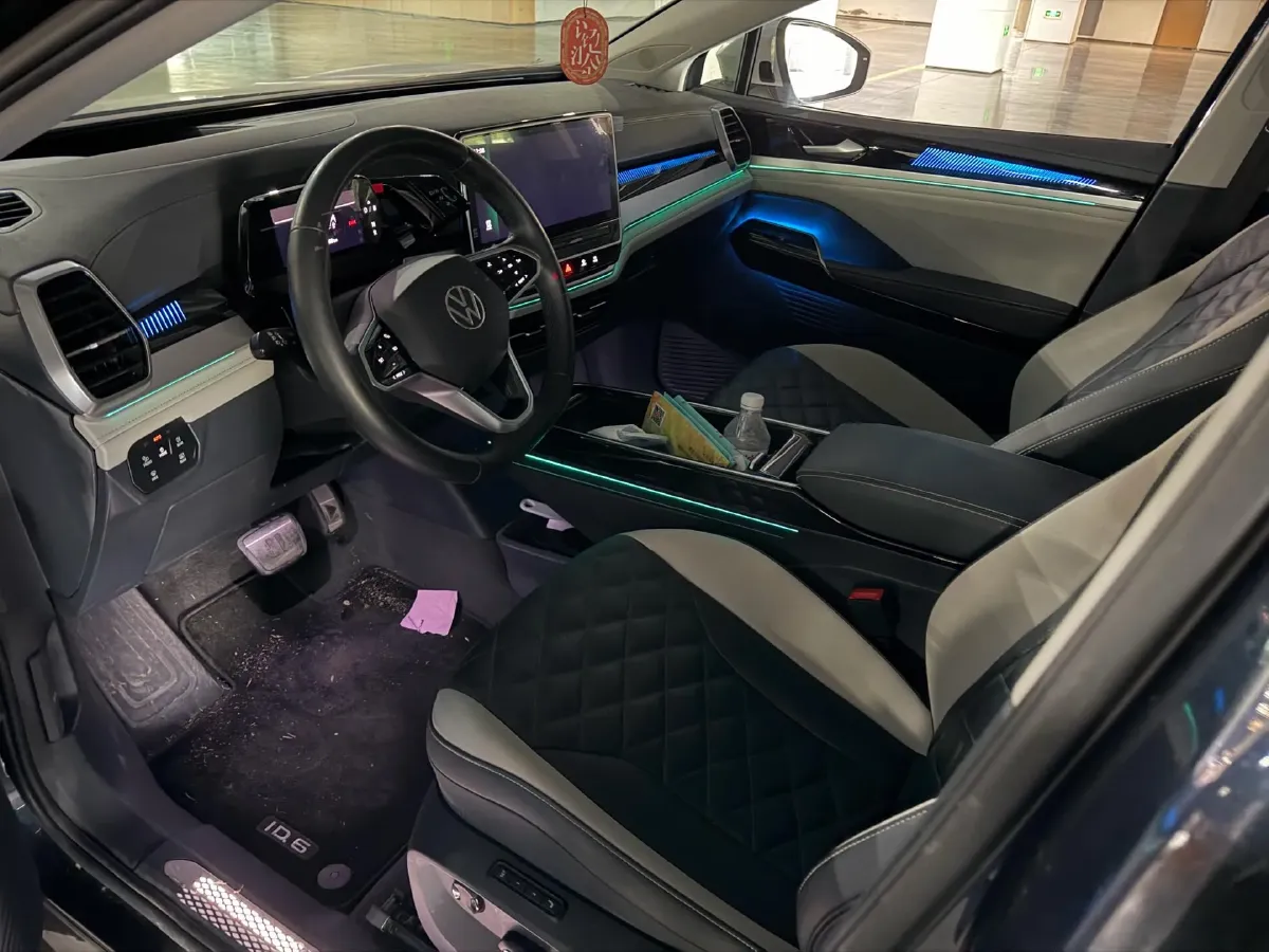 2022 Volkswagen ID.6 Crozz BEV 84.8KWH,autocango,china used car exporter,china ev exporter,chinese used car exporter,chinese used ev exporter