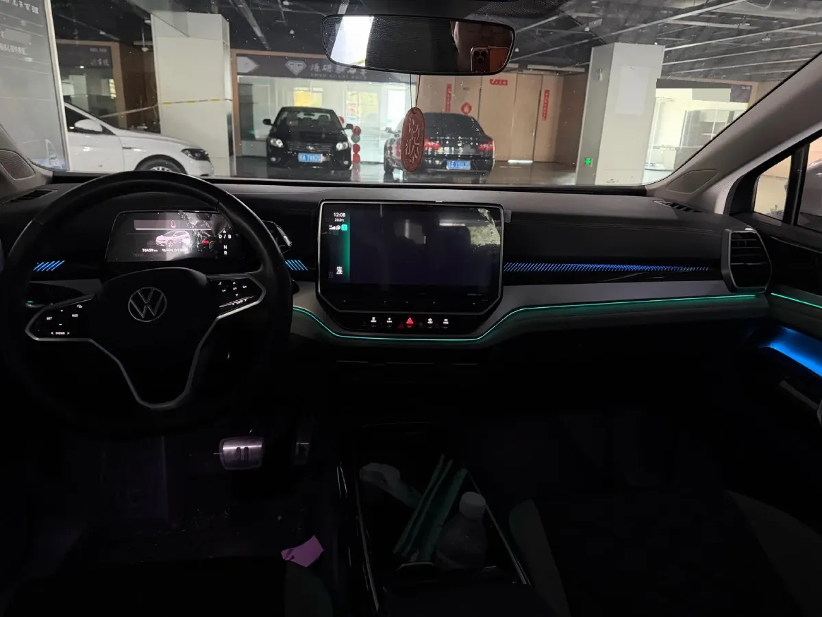 2022 Volkswagen ID.6 Crozz BEV 84.8KWH,autocango,china used car exporter,china ev exporter,chinese used car exporter,chinese used ev exporter