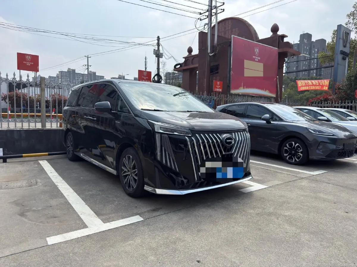 2024 GAC Trumpchi M8 2.0T 252HP L4 8AT,autocango,china used car exporter,china ev exporter,chinese used car exporter,chinese used ev exporter