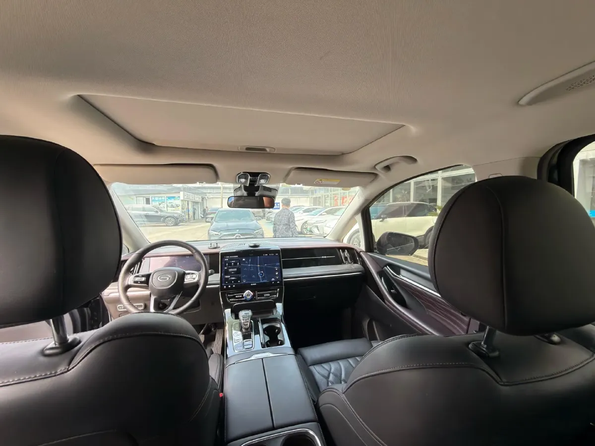 2024 GAC Trumpchi M8 2.0T 252HP L4 8AT,autocango,china used car exporter,china ev exporter,chinese used car exporter,chinese used ev exporter