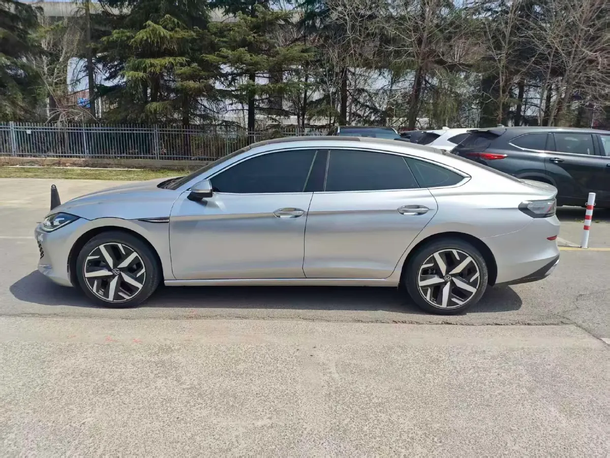 2023 Volkswagen Lamando 1.4T 150HP L4 7DCT,autocango,china used car exporter,china ev exporter,chinese used car exporter,chinese used ev exporter