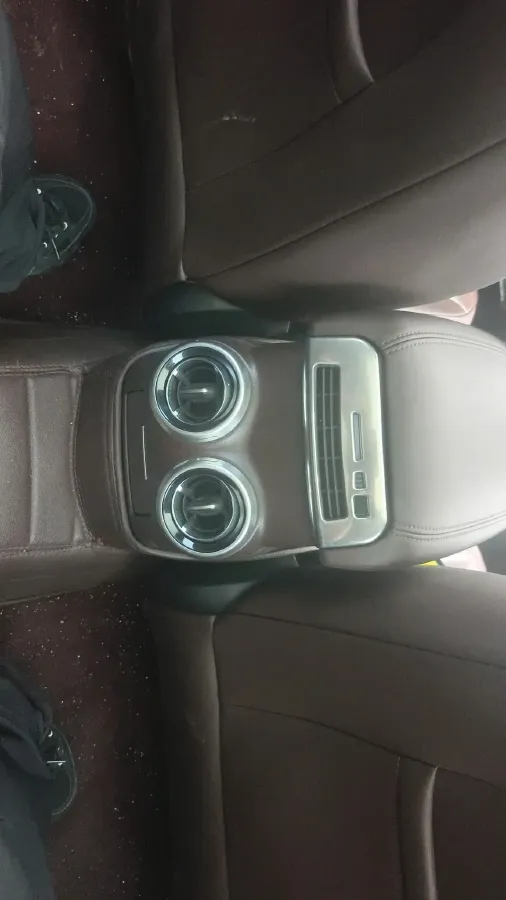 2017 WEY VV7 2.0T 234HP L4 7DCT,autocango,china used car exporter,china ev exporter,chinese used car exporter,chinese used ev exporter