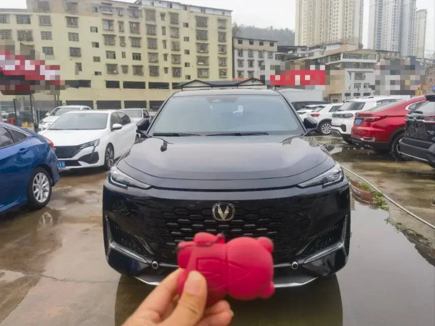 2024 ChangAn UNI-K 2.0T 233HP L4 8AT,autocango,china used car exporter,china ev exporter,chinese used car exporter,chinese used ev exporter