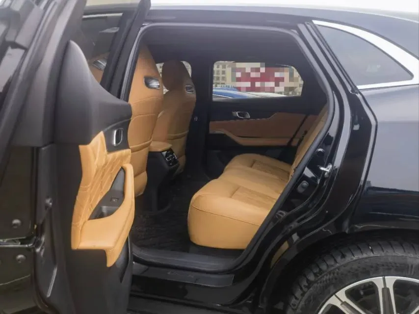 2024 ChangAn UNI-K 2.0T 233HP L4 8AT,autocango,china used car exporter,china ev exporter,chinese used car exporter,chinese used ev exporter