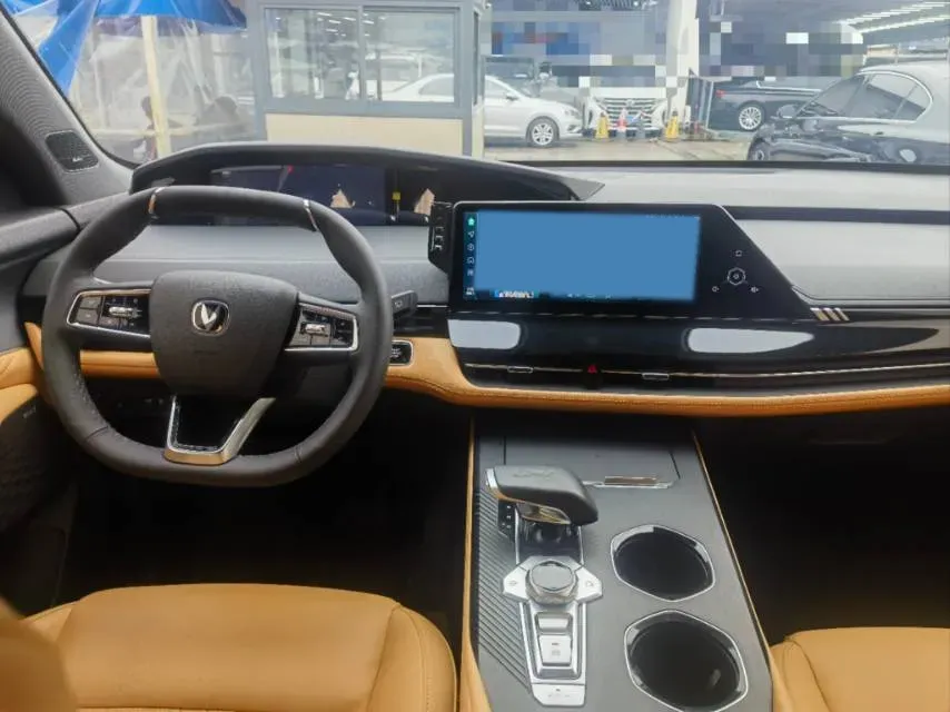 2024 ChangAn UNI-K 2.0T 233HP L4 8AT,autocango,china used car exporter,china ev exporter,chinese used car exporter,chinese used ev exporter