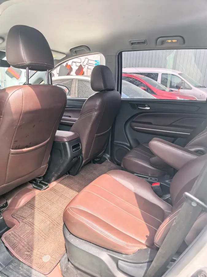 2023 GAC Trumpchi M6 1.5T 177HP L4 7DCT,autocango,china used car exporter,china ev exporter,chinese used car exporter,chinese used ev exporter