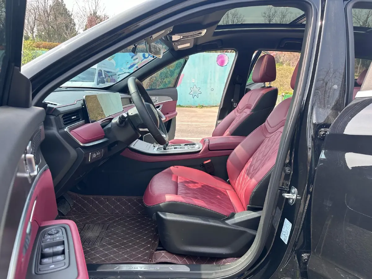 2025 Jetour X70 Plus 1.5T 156HP L4 6DCT,autocango,china used car exporter,china ev exporter,chinese used car exporter,chinese used ev exporter