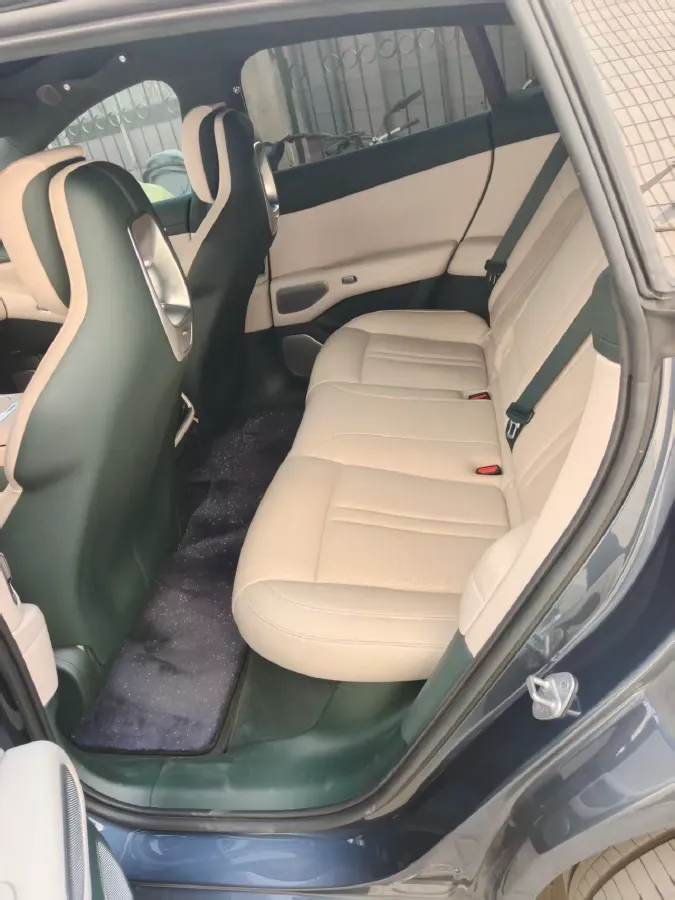 2025 MI YU7 BEV 101.7KWH,autocango,china used car exporter,china ev exporter,chinese used car exporter,chinese used ev exporter