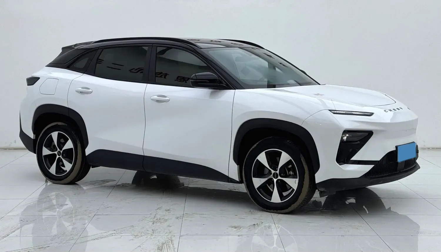 2024 Chery EV eQ7 BEV 65.52KWH,autocango,china used car exporter,china ev exporter,chinese used car exporter,chinese used ev exporter