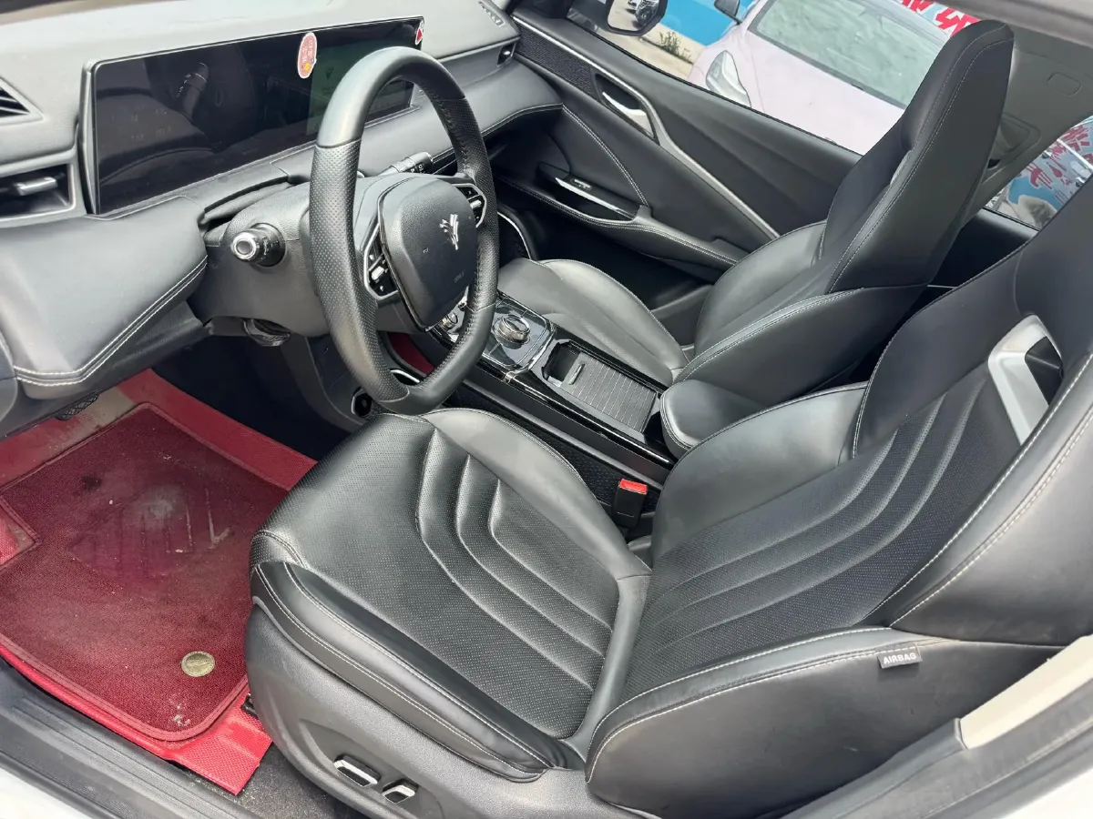 2022 Venucia Grand V 1.5T 190HP L4 7DCT,autocango,china used car exporter,china ev exporter,chinese used car exporter,chinese used ev exporter