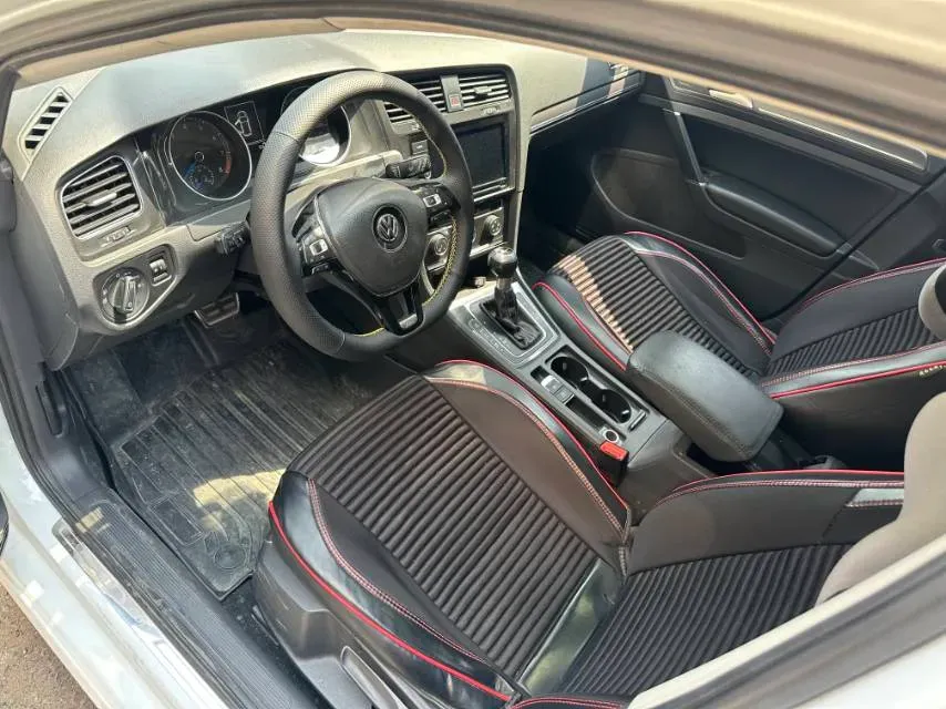 2017 Volkswagen Golf 1.4T 131HP L4 7DCT,autocango,china used car exporter,china ev exporter,chinese used car exporter,chinese used ev exporter