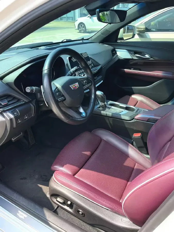 2020 Cadillac CT4 2.0T 237HP L4 8AT,autocango,china used car exporter,china ev exporter,chinese used car exporter,chinese used ev exporter