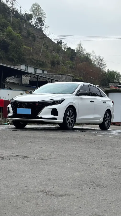 2022 ChangAn Eado 1.4T 160HP L4 7DCT,autocango,china used car exporter,china ev exporter,chinese used car exporter,chinese used ev exporter